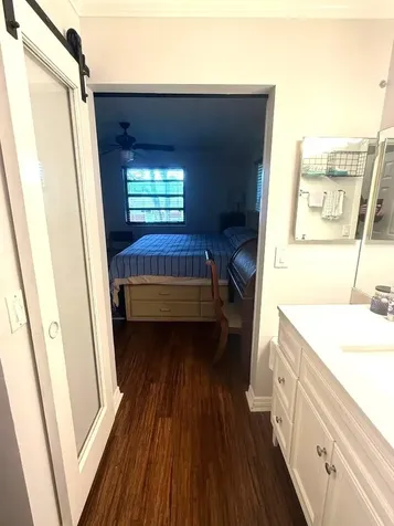 2720 S Oakland Forest Drive Oakland Park FL 33309
