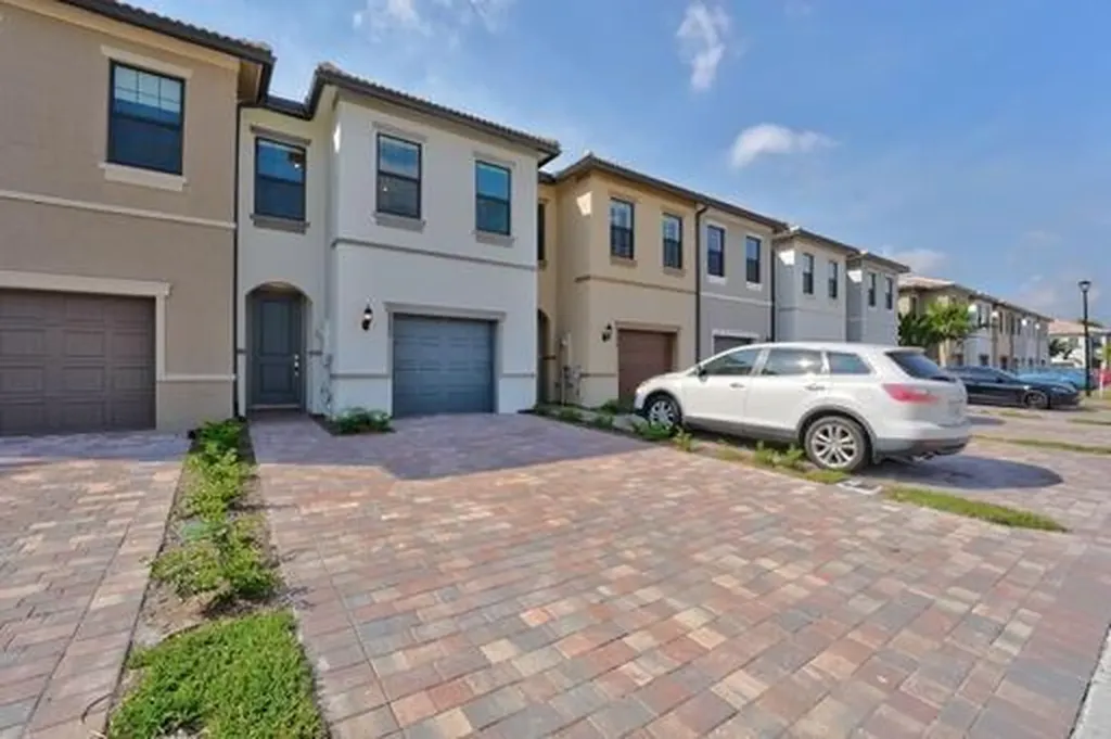 8632 Escue Street Lake Worth FL 33467