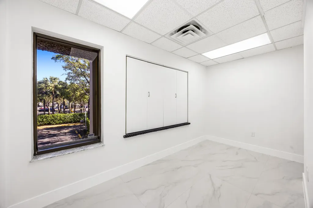 150 NW 70th Avenue Plantation FL 33317