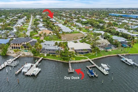 4729 SE Bayshore Terrace Stuart FL 34997