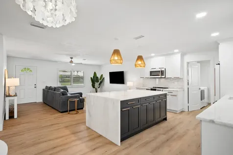 4729 SE Bayshore Terrace Stuart FL 34997