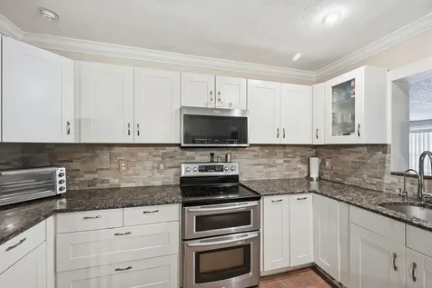 2316 SE 1st Street Boynton Beach FL 33435