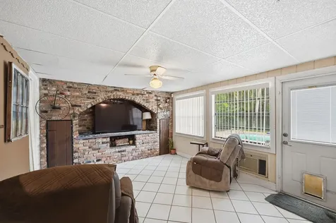 2316 SE 1st Street Boynton Beach FL 33435