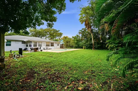 2316 SE 1st Street Boynton Beach FL 33435