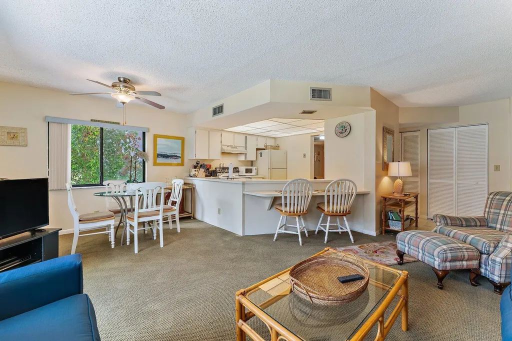 1605 S Us Highway 1 Jupiter FL 33477