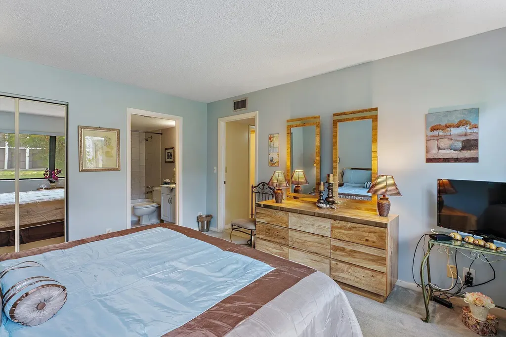 1605 S Us Highway 1 Jupiter FL 33477