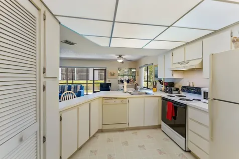 1605 S Us Highway 1 Jupiter FL 33477