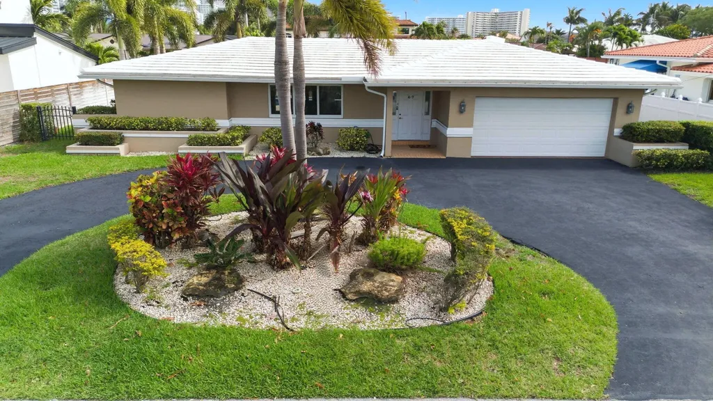 47 Fort Royal Island Fort Lauderdale FL 33308