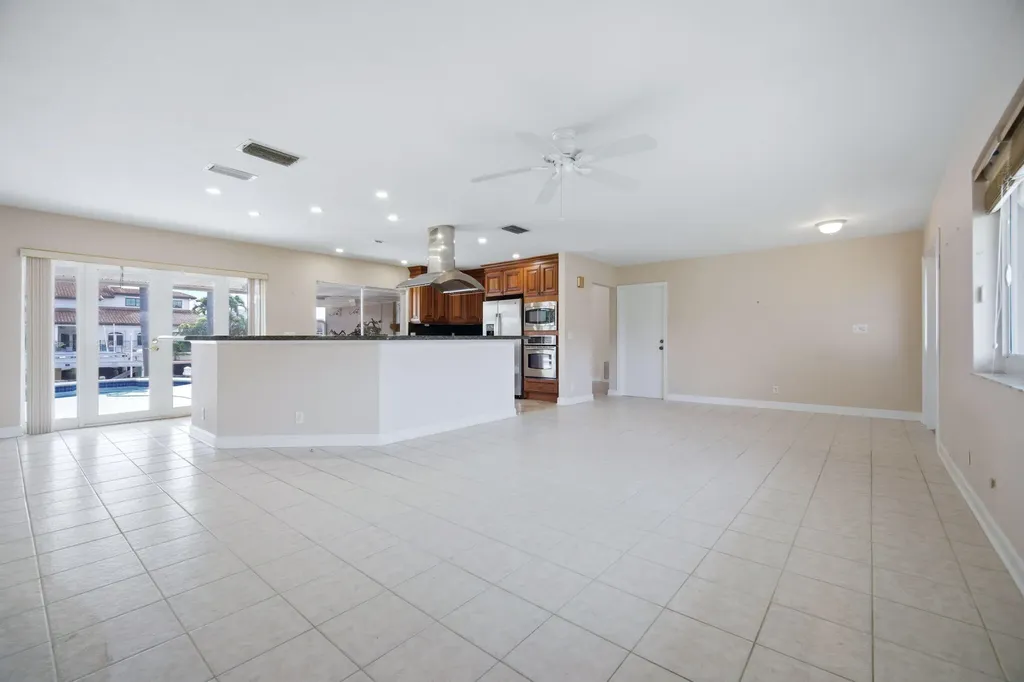 47 Fort Royal Island Fort Lauderdale FL 33308