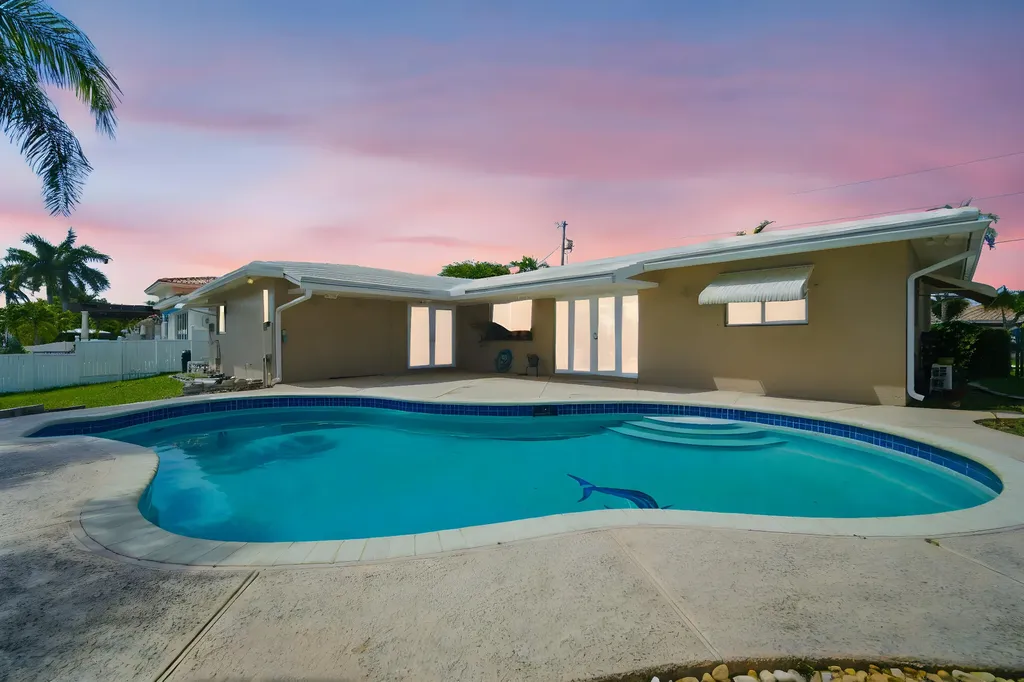 47 Fort Royal Island Fort Lauderdale FL 33308