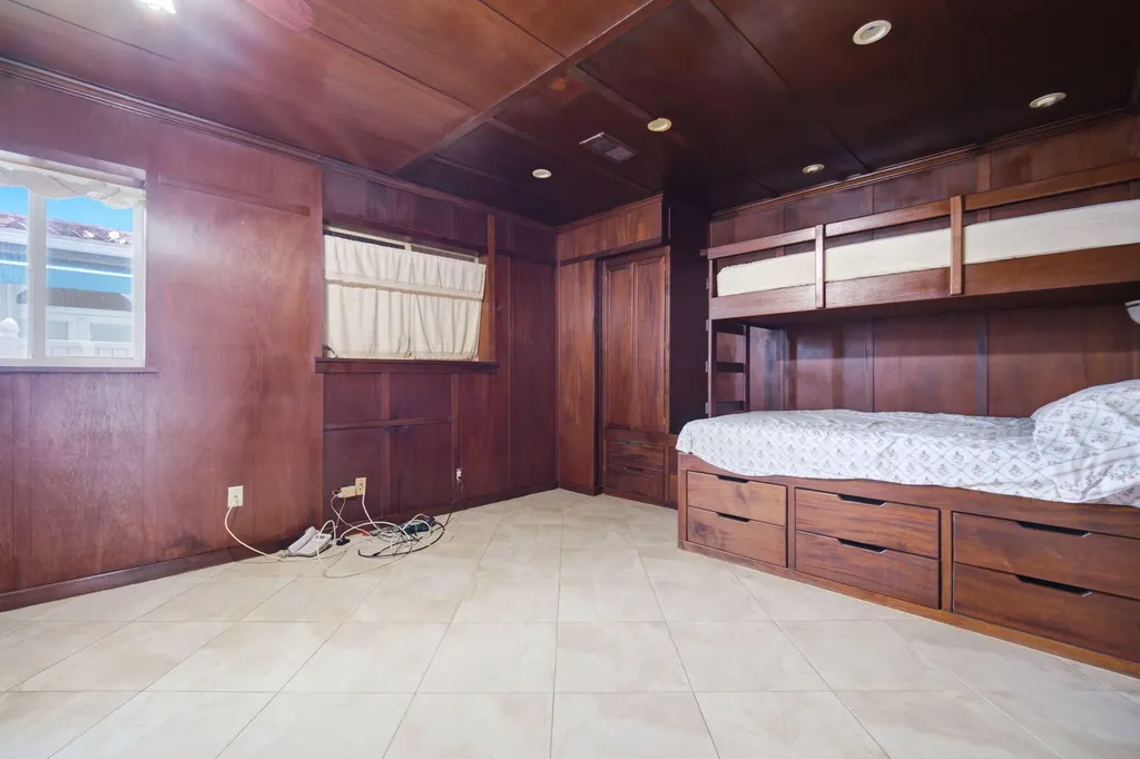 47 Fort Royal Island Fort Lauderdale FL 33308