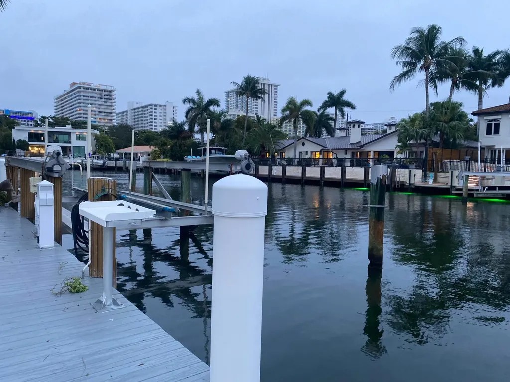 47 Fort Royal Island Fort Lauderdale FL 33308