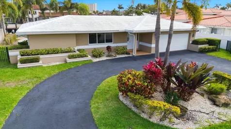 47 Fort Royal Island Fort Lauderdale FL 33308