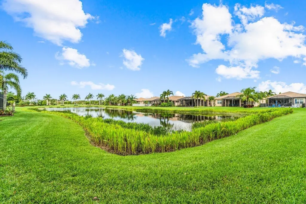 9039 Ribbons Ridge Point Boynton Beach FL 33473