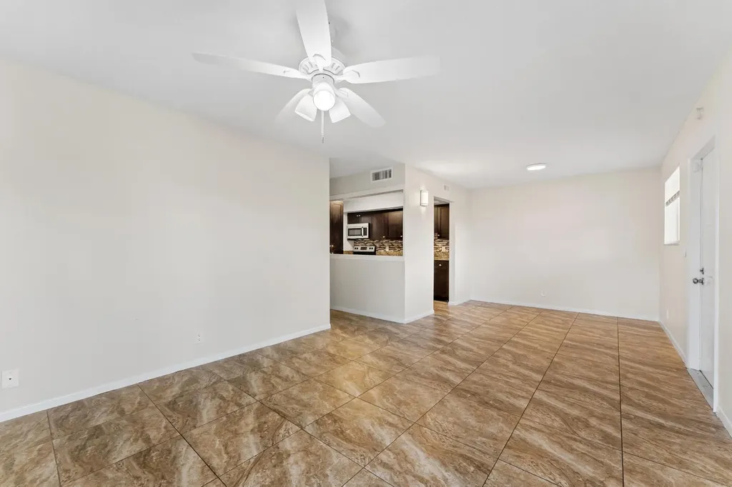 1840 Fairview Villas Drive Palm Springs FL 33406