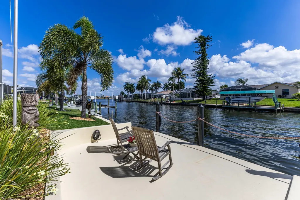 3517 SE 1st Avenue Cape Coral FL 33904