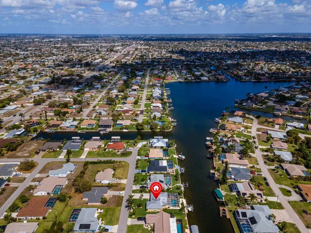 3517 SE 1st Avenue Cape Coral FL 33904