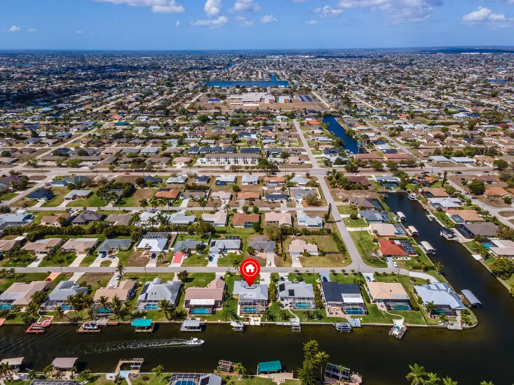 3517 SE 1st Avenue Cape Coral FL 33904