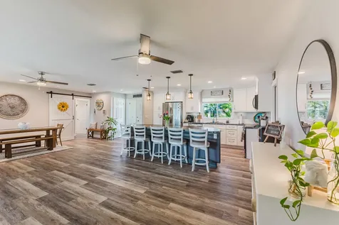 3517 SE 1st Avenue Cape Coral FL 33904