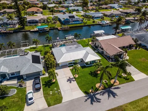 3517 SE 1st Avenue Cape Coral FL 33904