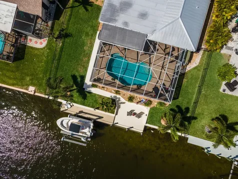 3517 SE 1st Avenue Cape Coral FL 33904