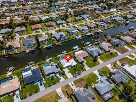 3517 SE 1st Avenue Cape Coral FL 33904