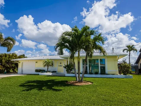 3517 SE 1st Avenue Cape Coral FL 33904