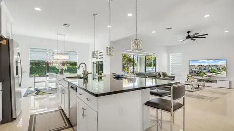 8550 NW 39th Court Coral Springs FL 33065