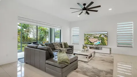8550 NW 39th Court Coral Springs FL 33065
