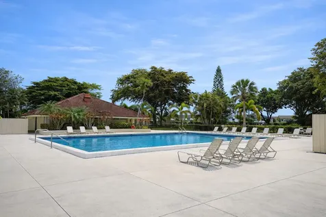110 Lake Emerald Drive Oakland Park FL 33309
