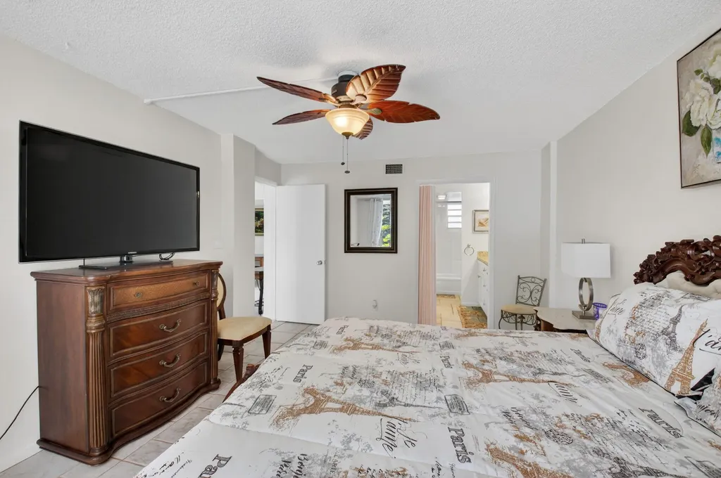 3575 S Ocean Boulevard South Palm Beach FL 33480