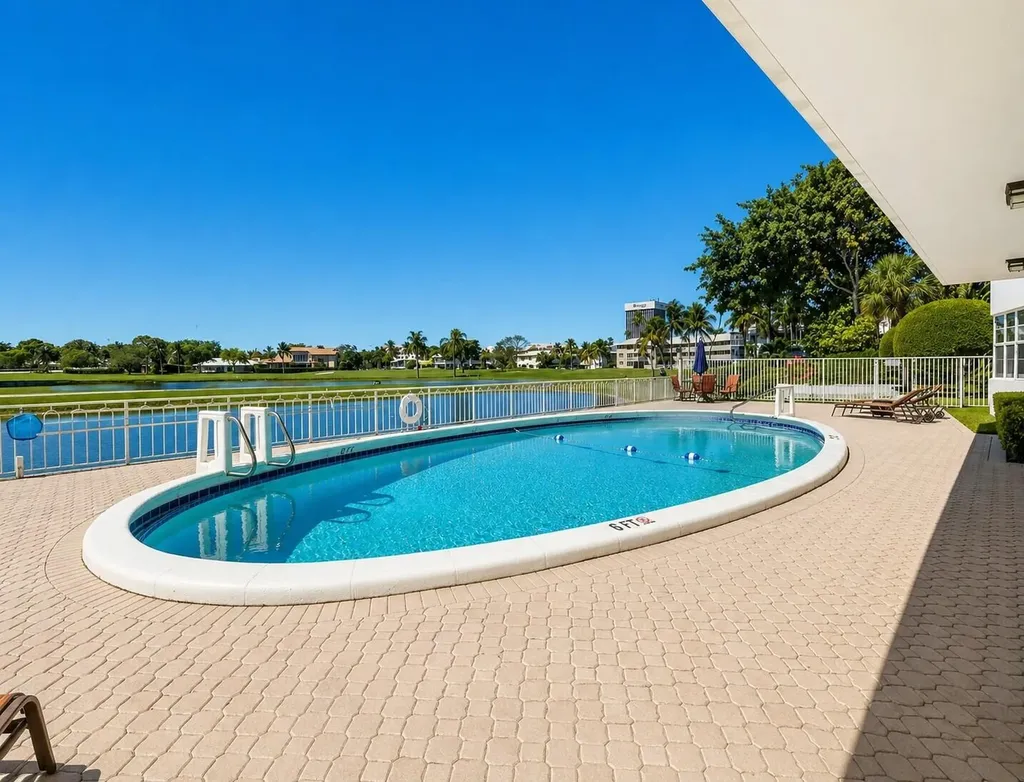 2500 NE 48th Lane Fort Lauderdale FL 33308