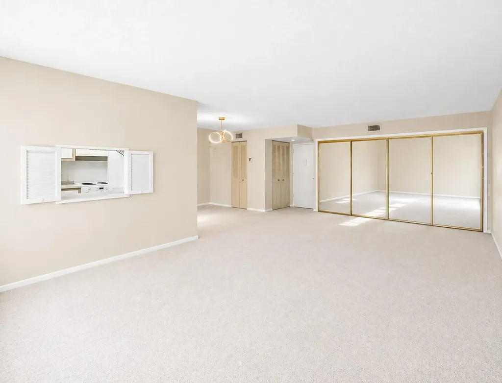 2500 NE 48th Lane Fort Lauderdale FL 33308