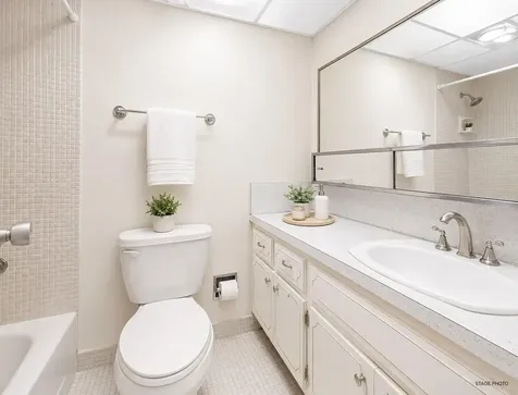 2500 NE 48th Lane Fort Lauderdale FL 33308