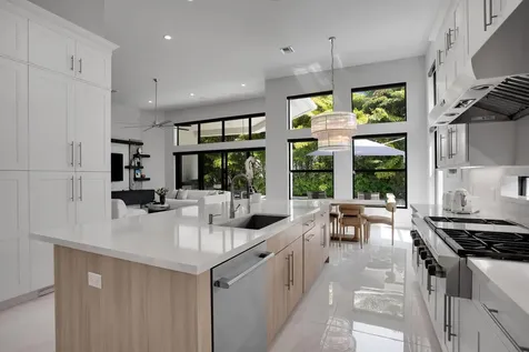 6903 NW 28th Avenue Boca Raton FL 33496