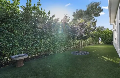 6903 NW 28th Avenue Boca Raton FL 33496