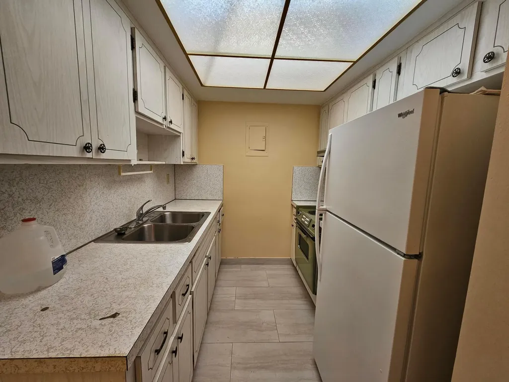 1901 NE 29th Street Lighthouse Point FL 33064