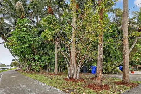 1201 NE 179th Street North Miami Beach FL 33162