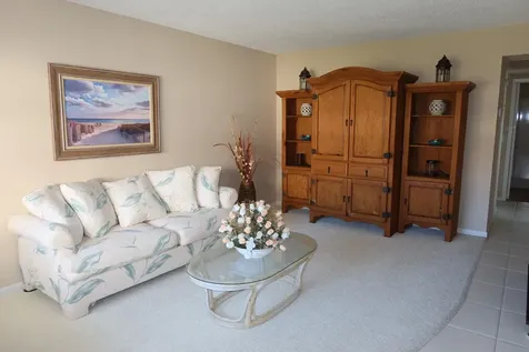 102 Brighton C Boca Raton FL 33434