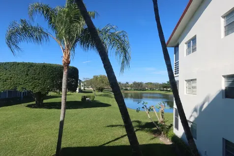 102 Brighton C Boca Raton FL 33434