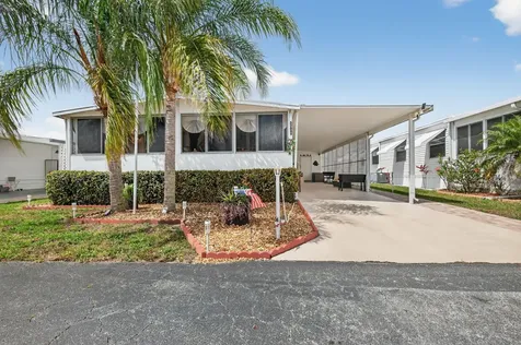 53009 Del Rio Boynton Beach FL 33436