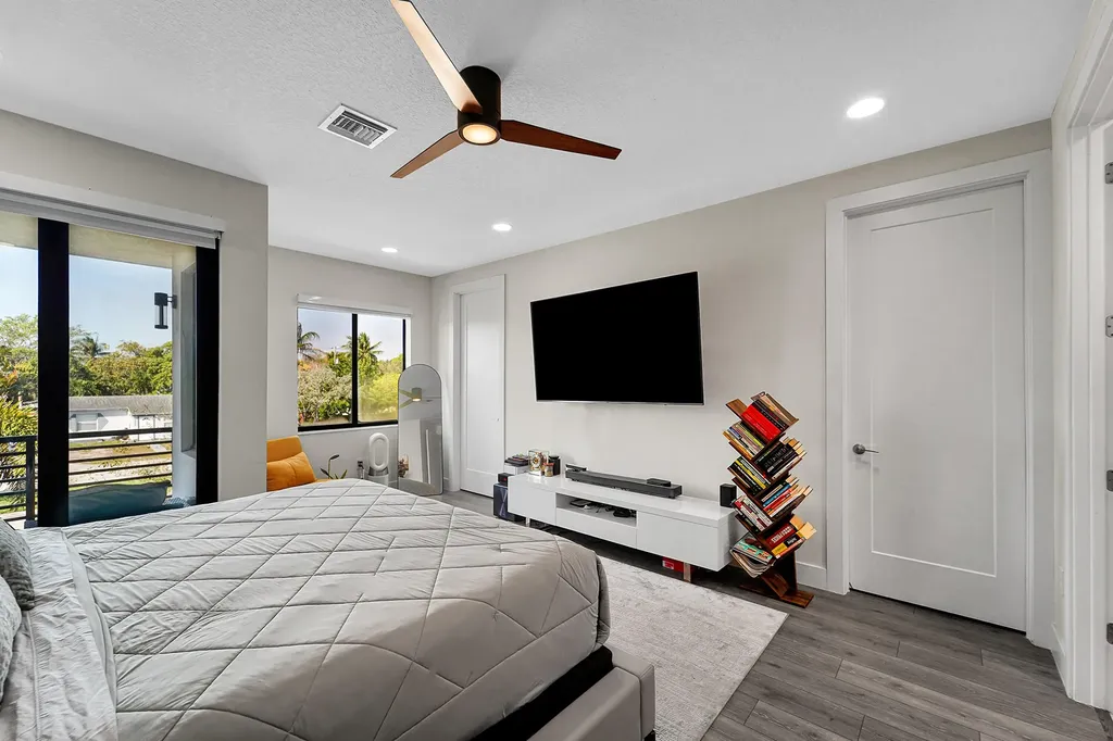 1410 SW 4th Avenue Fort Lauderdale FL 33315