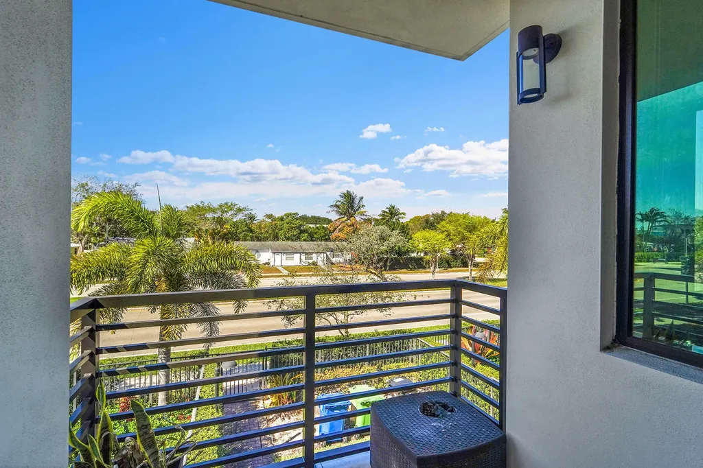 1410 SW 4th Avenue Fort Lauderdale FL 33315