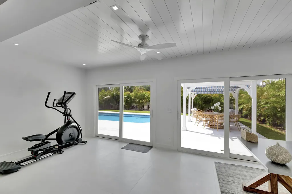 530 NW 14th Street Delray Beach FL 33444