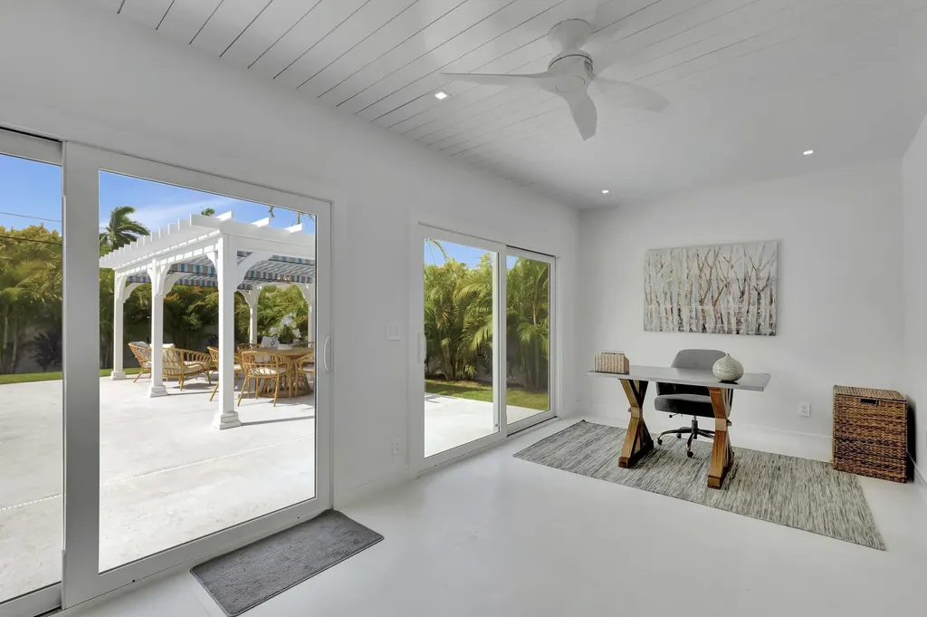 530 NW 14th Street Delray Beach FL 33444