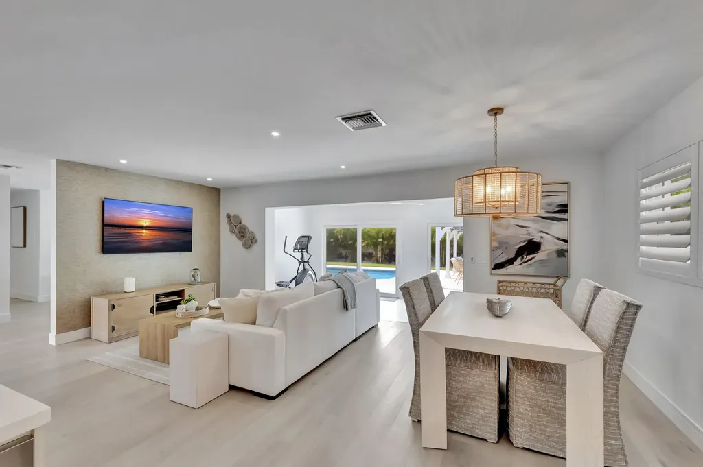 530 NW 14th Street Delray Beach FL 33444