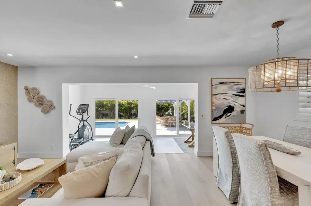 530 NW 14th Street Delray Beach FL 33444