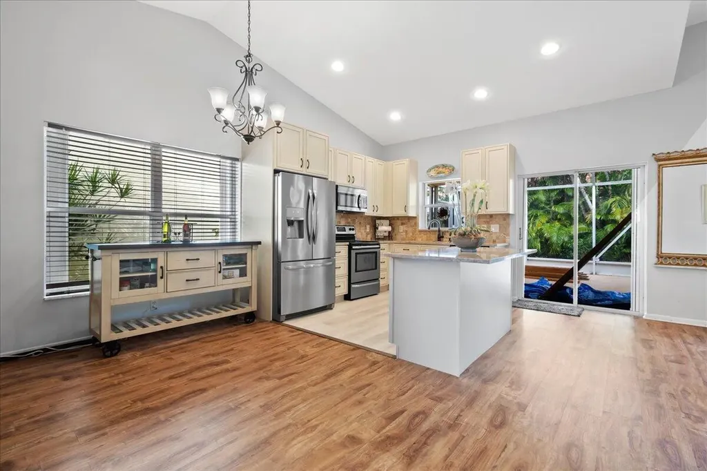 10174 Plum Street Palm Beach Gardens FL 33410