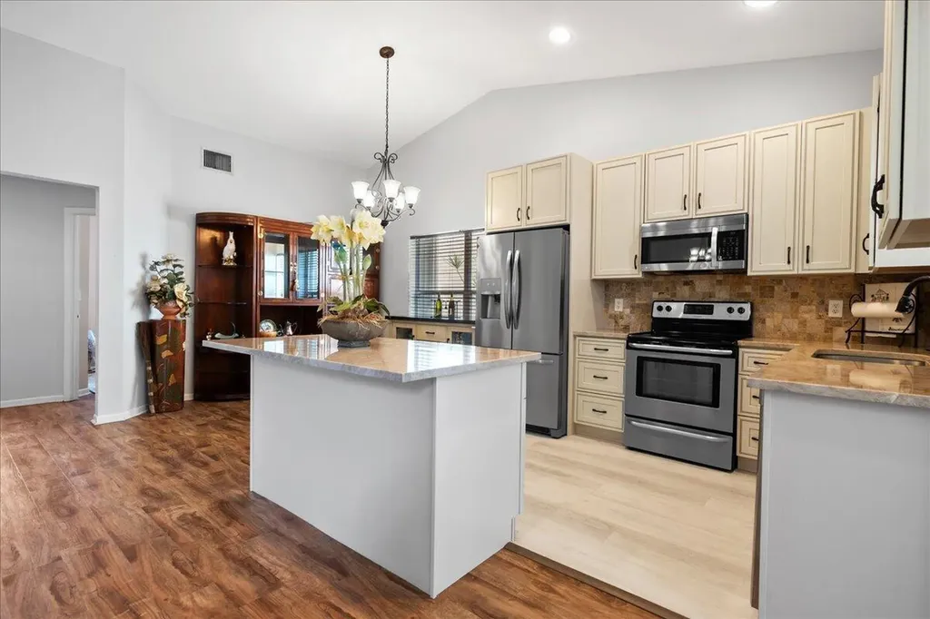 10174 Plum Street Palm Beach Gardens FL 33410