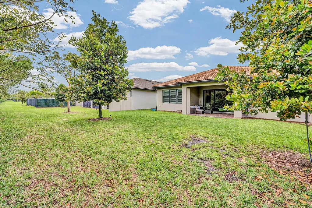 8314 Vaulting Drive Lake Worth FL 33467